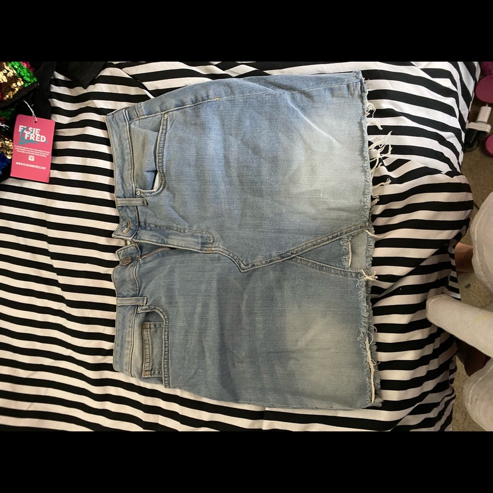 Denim skirt